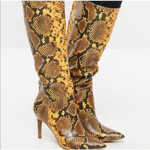 Steve Madden Kinga Boot Vegan Python Snake Skin Pointed Toe Knee High Boots 9